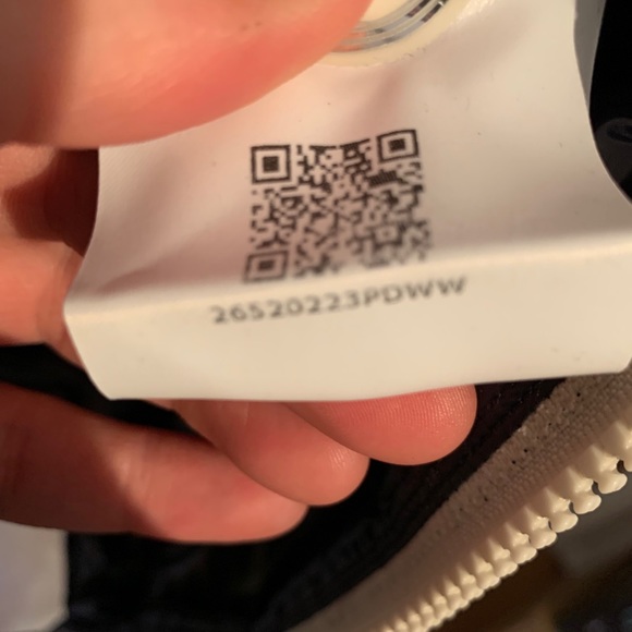 Men’s Moncler Winter Jacket Size 3 Brand New! - Picture 9 of 9